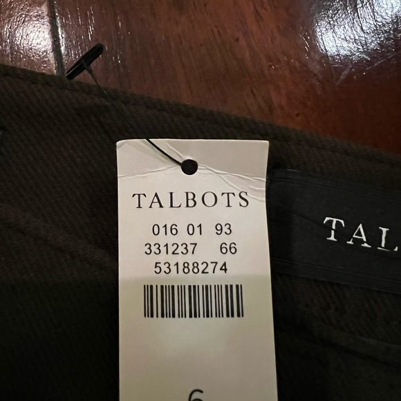 NWT Talbots skinny ankle olive green pants. Size 6 - Picture 5 of 5